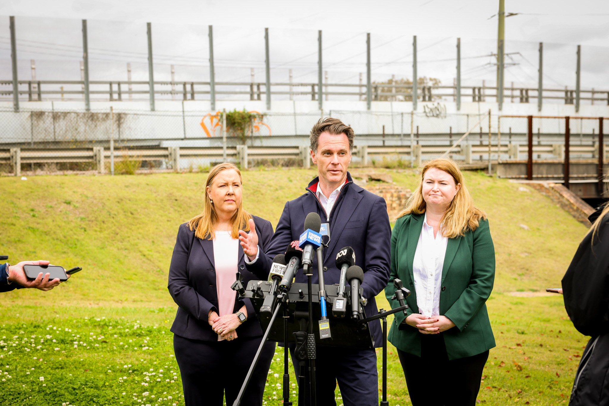 Media release - $15 million puts Thornton rail bridge duplication back on track Main Image